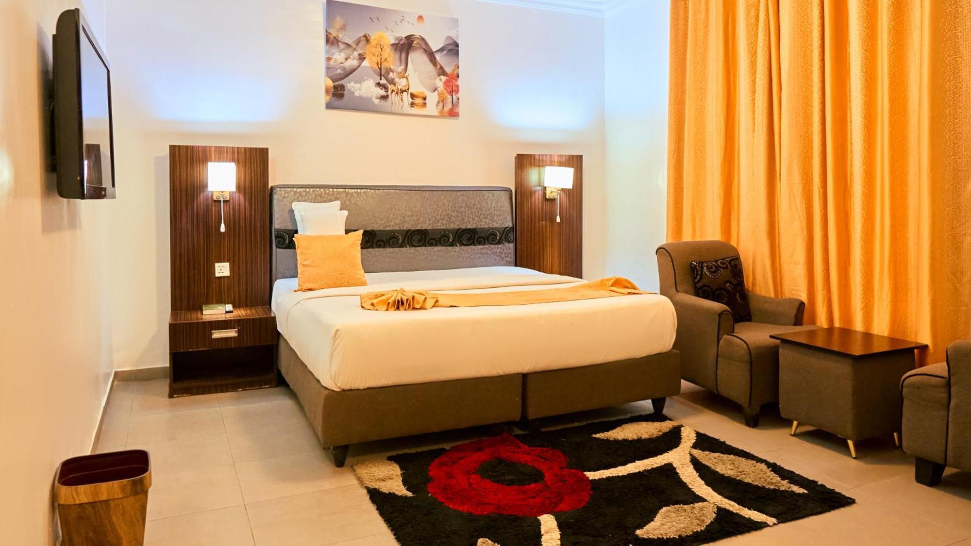איקג'ה Crownedge Hotels מראה חיצוני תמונה